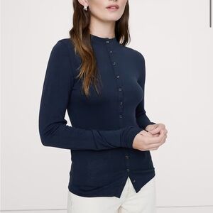 Banana Republic Extra-Fine Merino Wool Crewneck Button Cardigan Navy Blue Size M